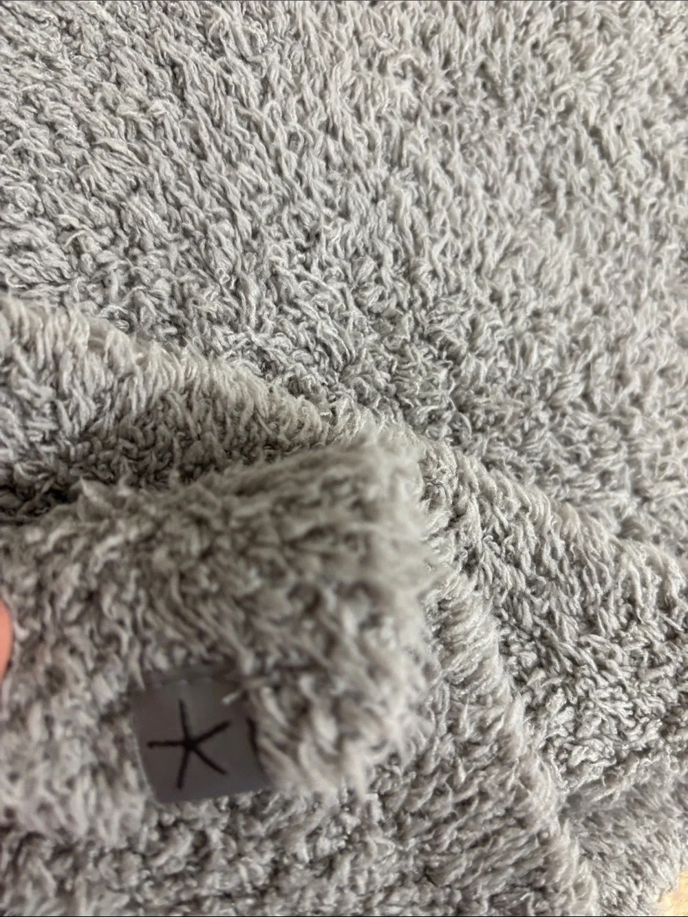 NWT Barefoot Dreams CozyChic Scarf OS Pewter Gray 76”X12”